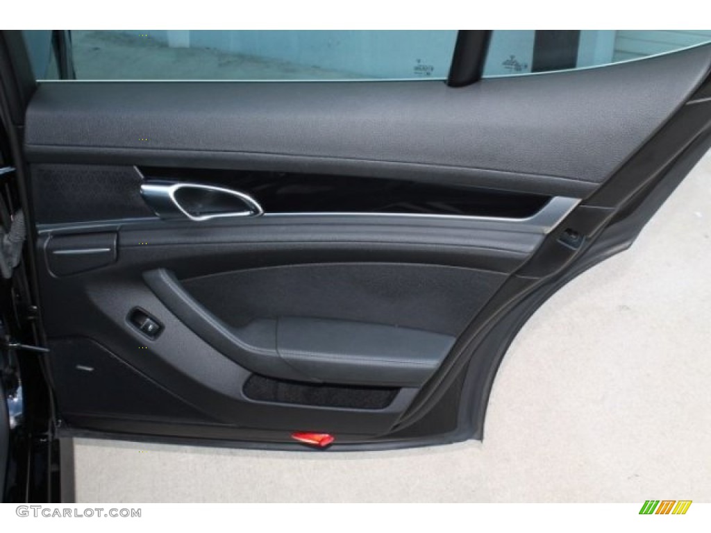 2014 Panamera 4S - Black / Black photo #47