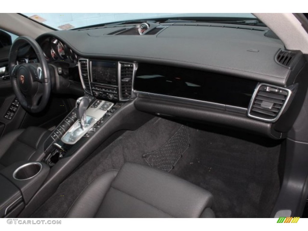2014 Panamera 4S - Black / Black photo #49