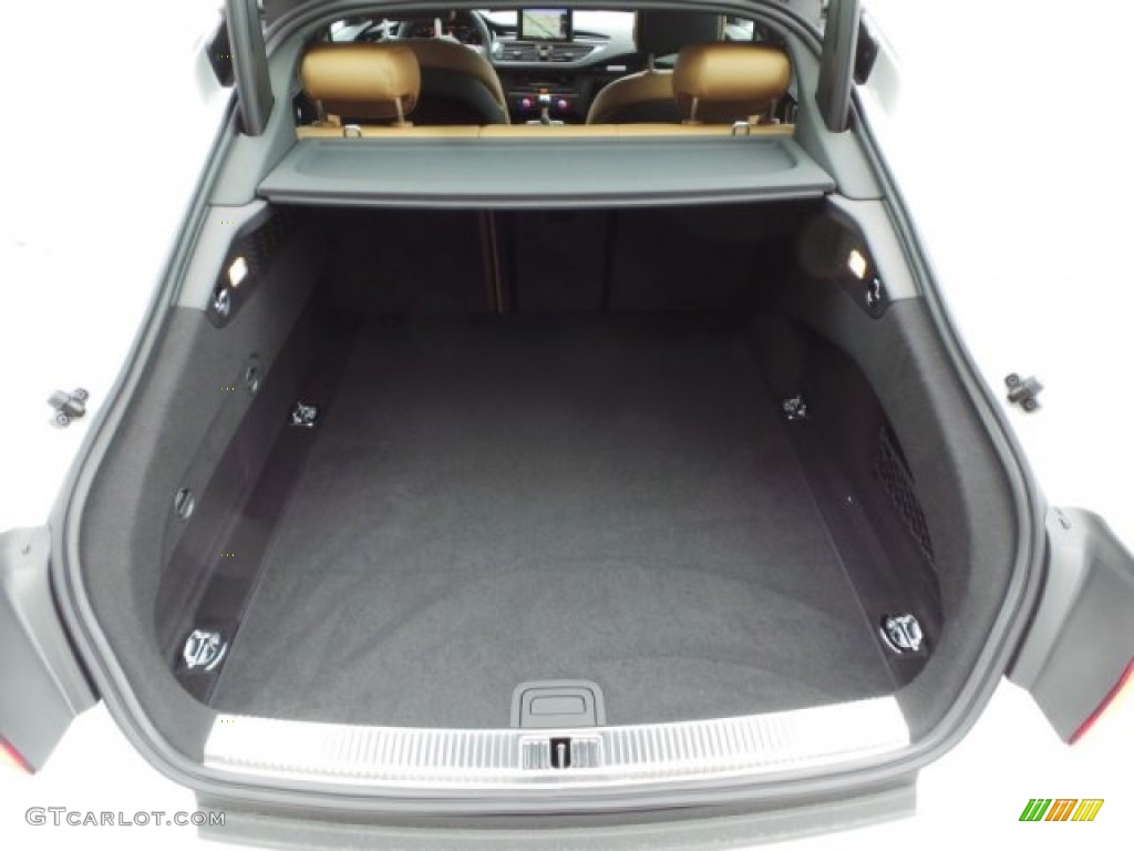 2015 Audi RS 7 4.0 TFSI quattro Trunk Photo #102158360