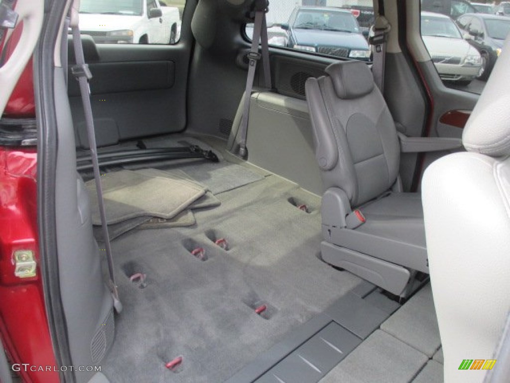 2007 Chrysler Town & Country Limited Rear Seat Photo #102158912