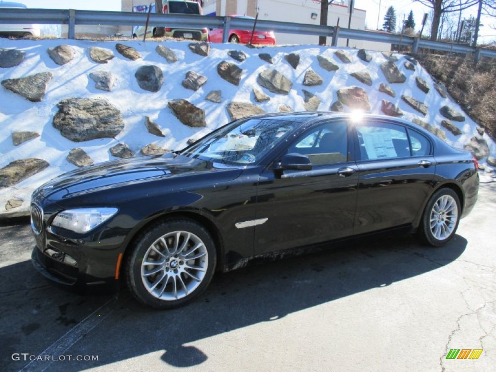 Black Sapphire Metallic BMW 7 Series