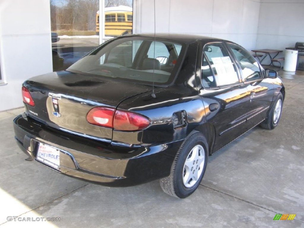 2002 Cavalier Sedan - Black / Graphite photo #10