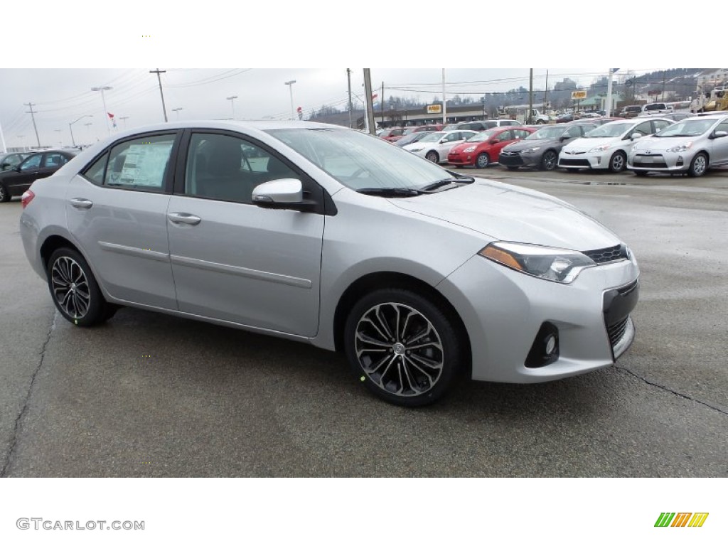 2015 Toyota Corolla S Plus Exterior Photos