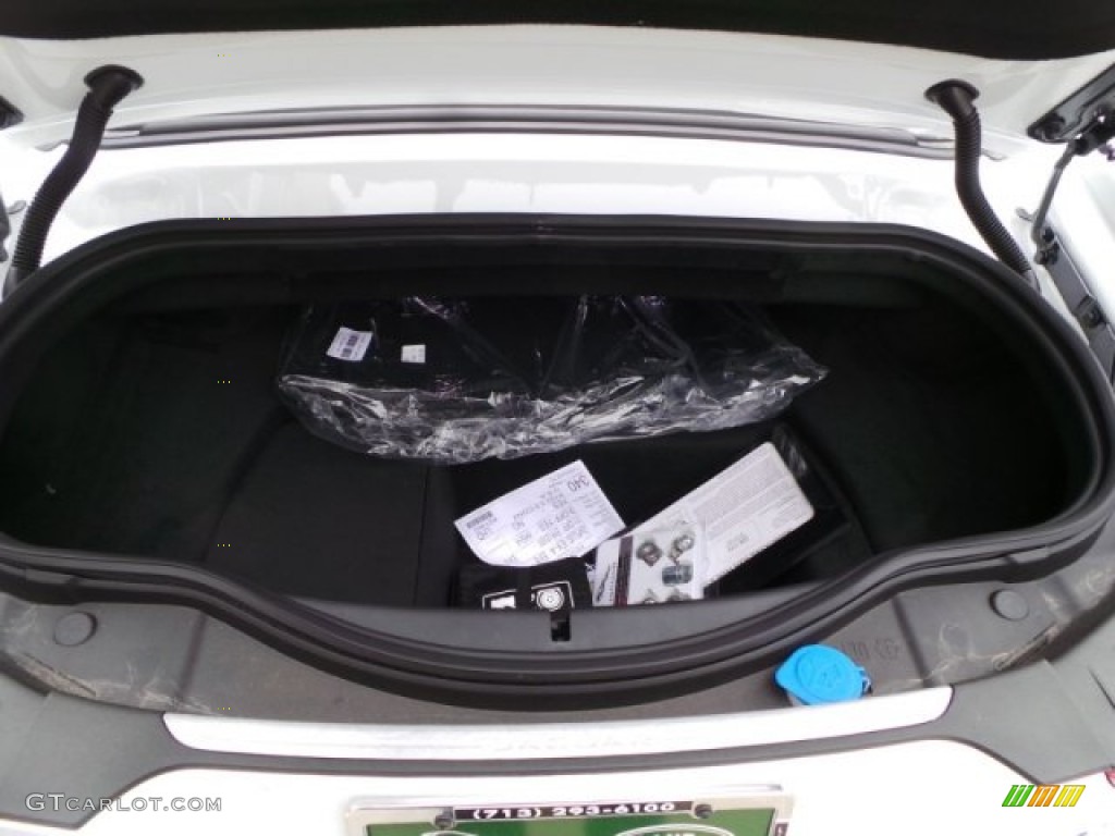 2015 Jaguar F-TYPE V8 S Convertible Trunk Photo #102167042