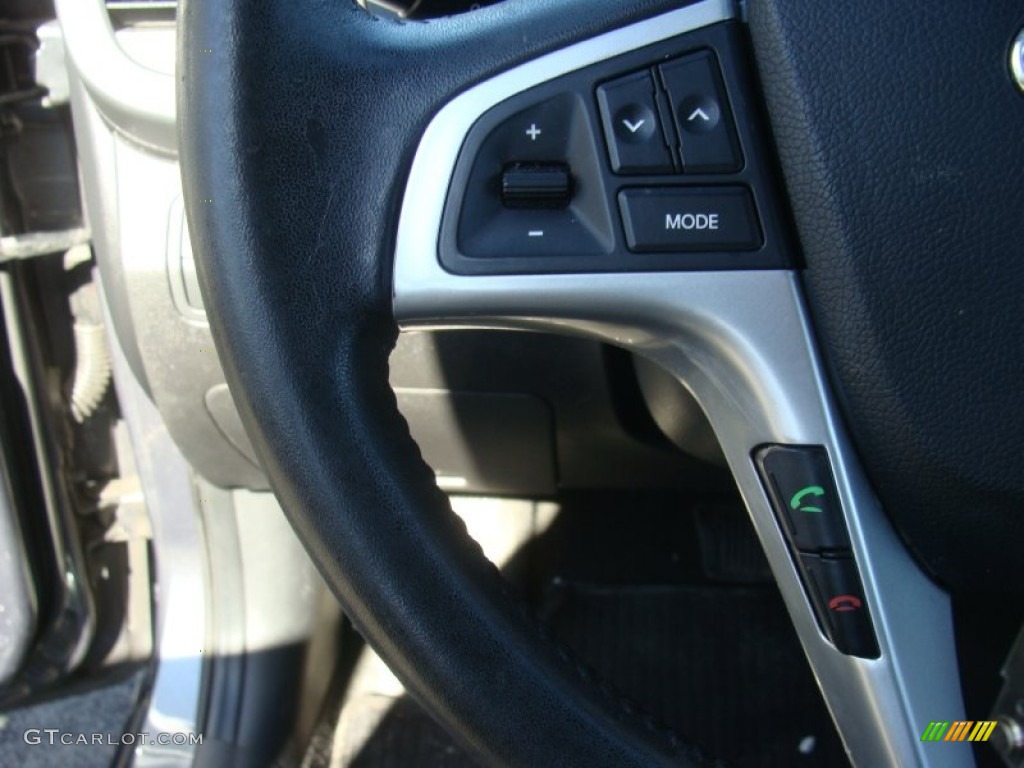 2012 Accent SE 5 Door - Cyclone Gray / Black photo #11