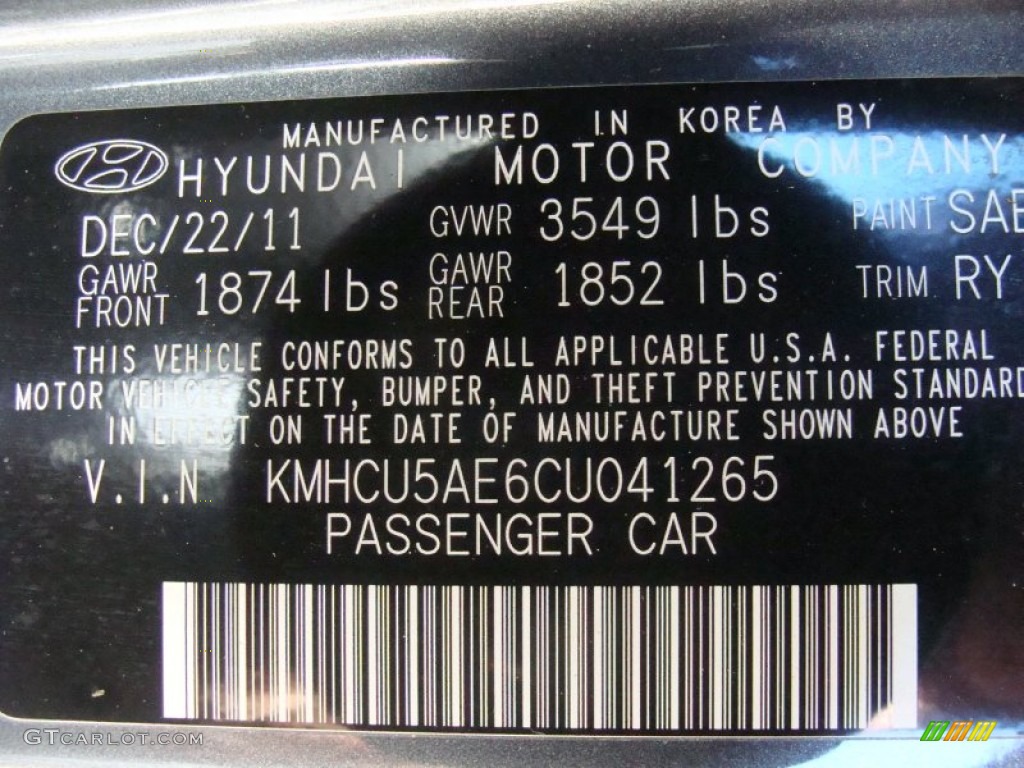 2012 Accent SE 5 Door - Cyclone Gray / Black photo #28