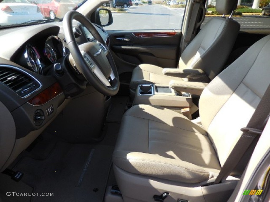 2014 Town & Country Touring - True Blue Pearl / Dark Frost Beige/Medium Frost Beige photo #4