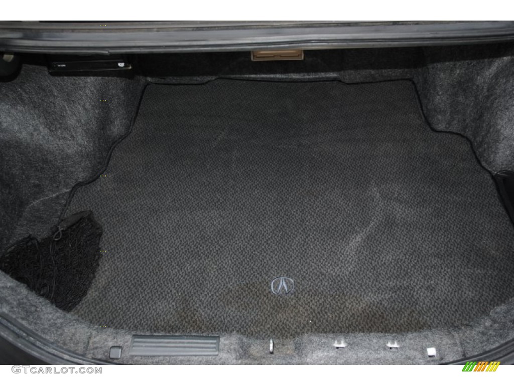 2004 Acura RL 3.5 Trunk Photos