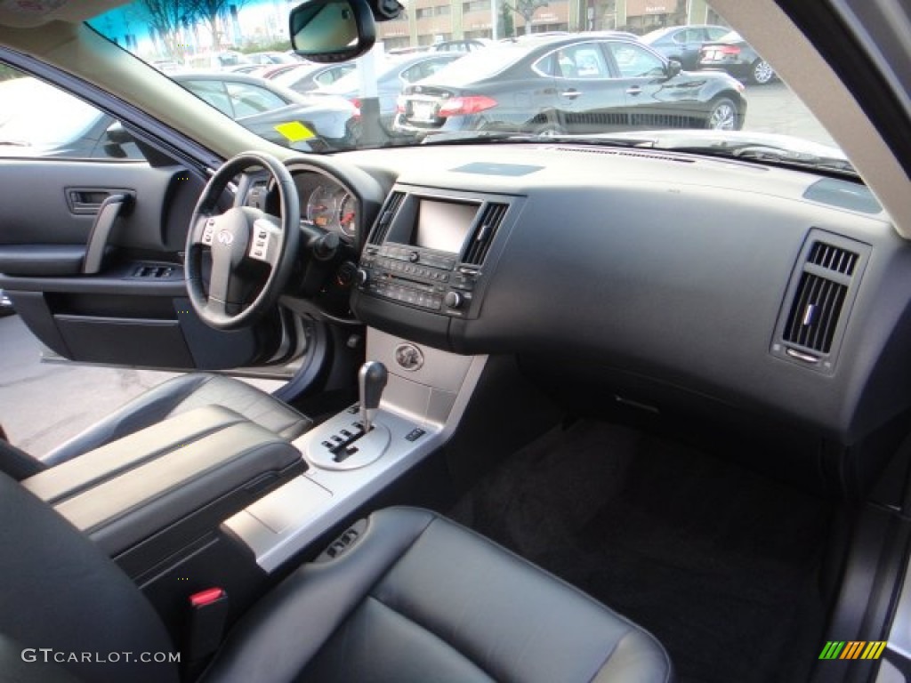 2003 Infiniti FX 45 AWD Dashboard Photos