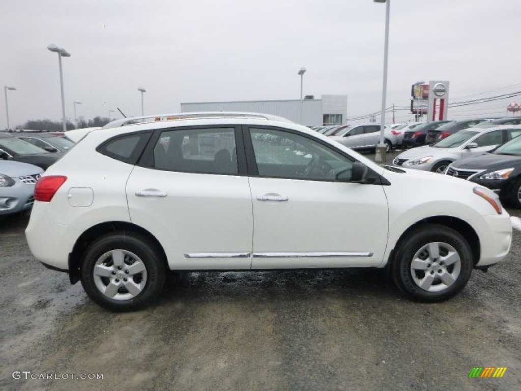 2015 Rogue Select S AWD - Pearl White / Gray photo #2