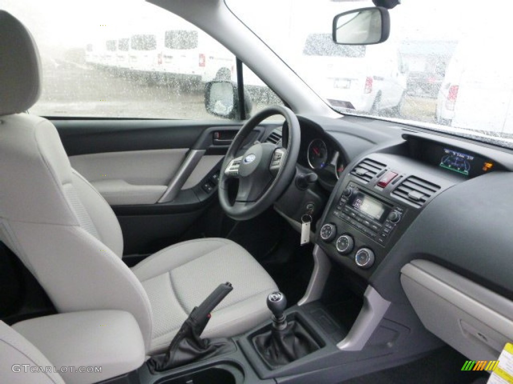 Gray Interior 2015 Subaru Forester 2.5i Premium Photo #102181781