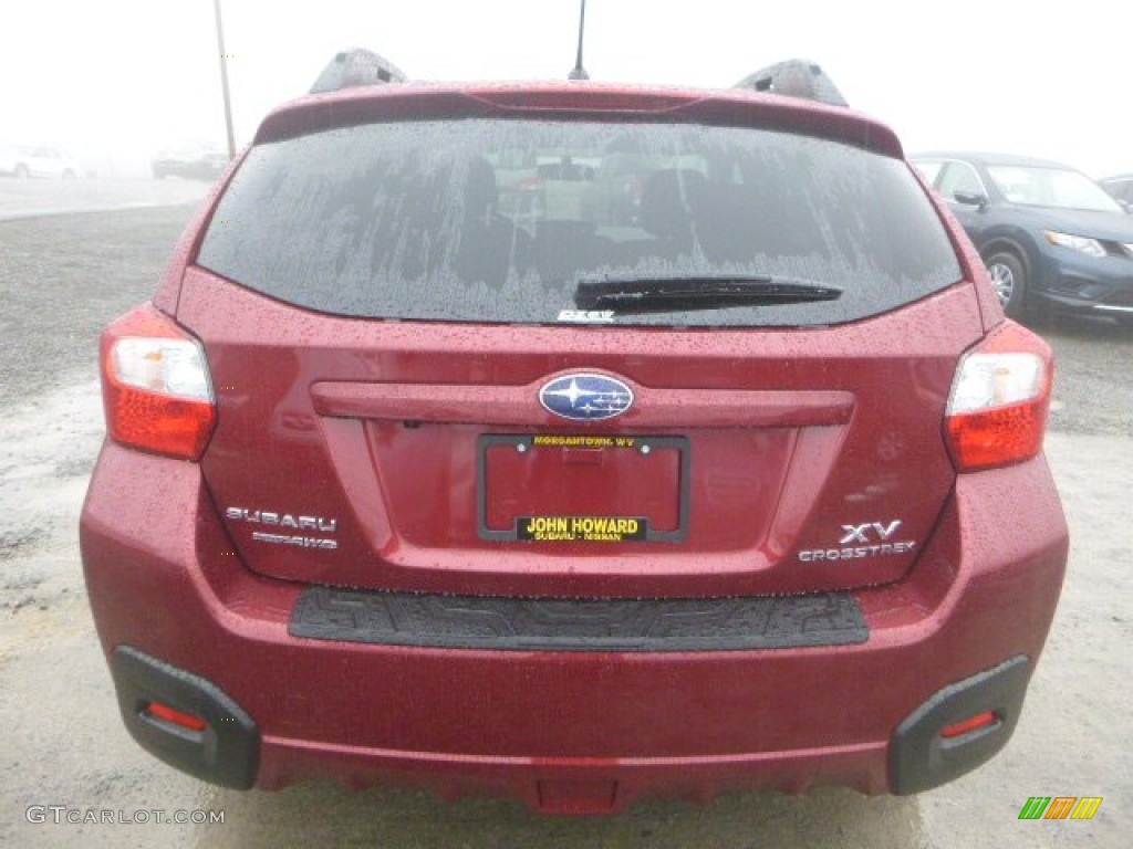 2015 XV Crosstrek 2.0i - Venetian Red Pearl / Black photo #4