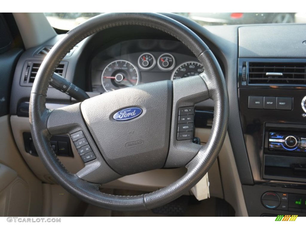 2007 Ford Fusion SEL Steering Wheel Photos