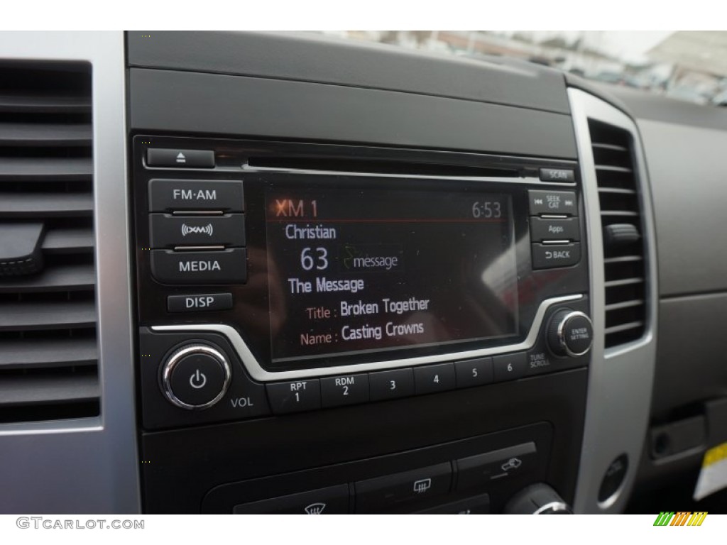 2015 Nissan Xterra S Controls Photo #102185381
