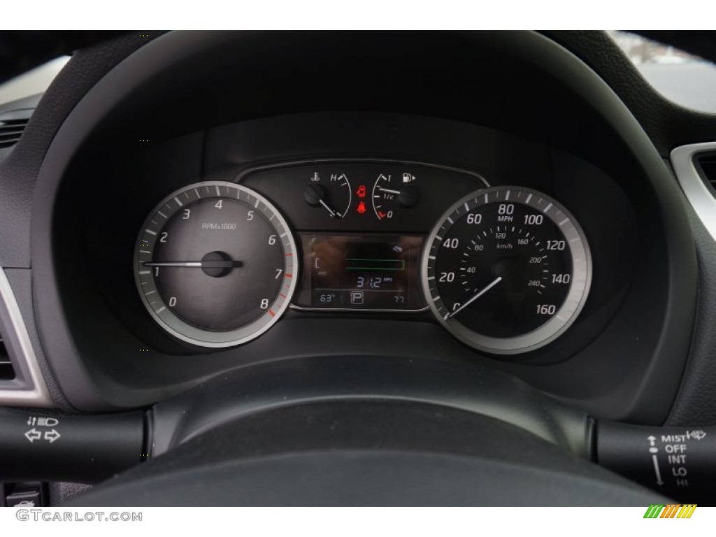 2015 Nissan Sentra SL Gauges Photos