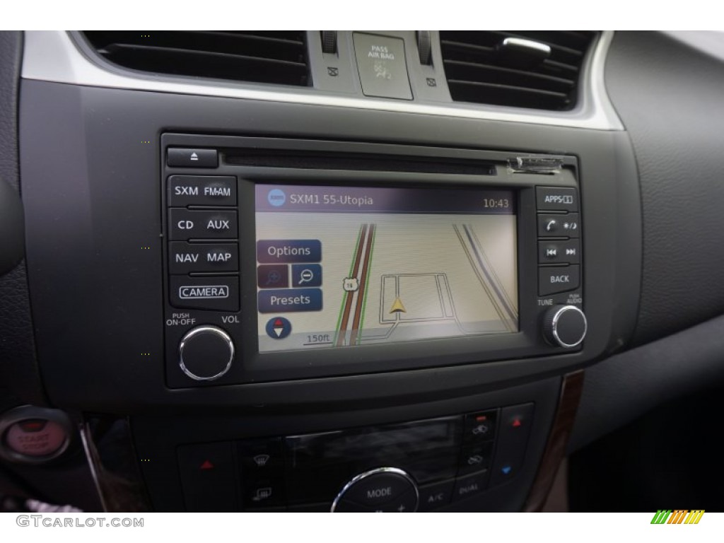 2015 Nissan Sentra SL Navigation Photos