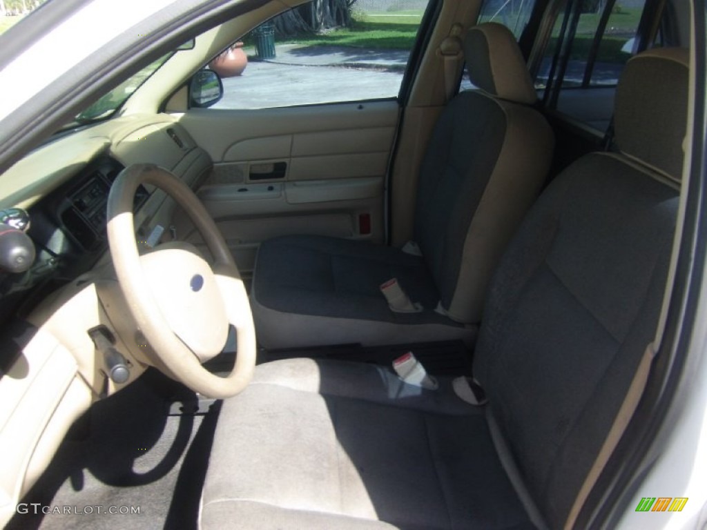 2006 Ford Crown Victoria Police Interceptor Front Seat Photo #102186401