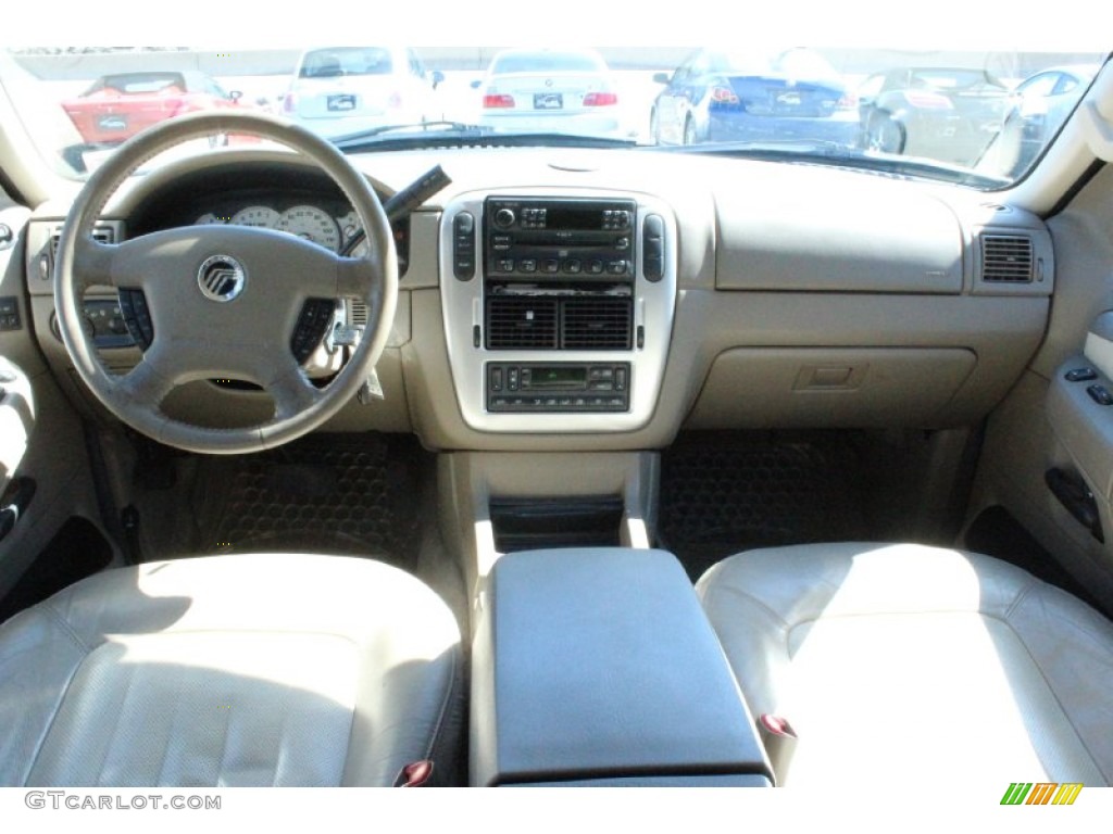 2004 Mountaineer V8 AWD - Black Clearcoat / Medium Dark Parchment photo #8