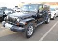 Black - Wrangler Unlimited Sahara 4x4 Photo No. 4