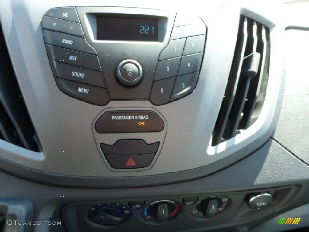 2015 Ford Transit Van 150 LR Long Controls Photos