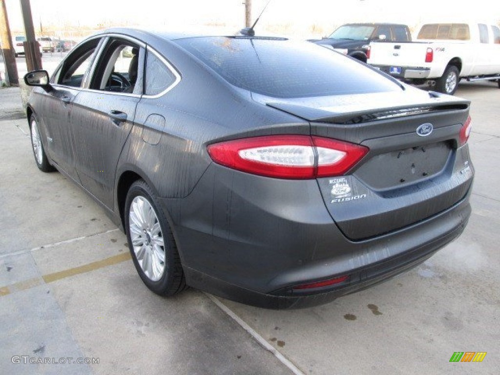 2015 Fusion Hybrid SE - Magnetic Metallic / Charcoal Black photo #7