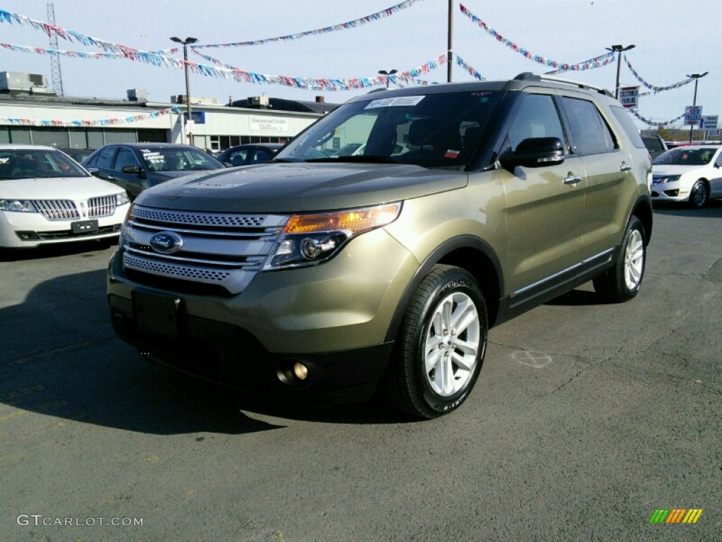 2013 Explorer XLT 4WD - Ginger Ale Metallic / Charcoal Black photo #4