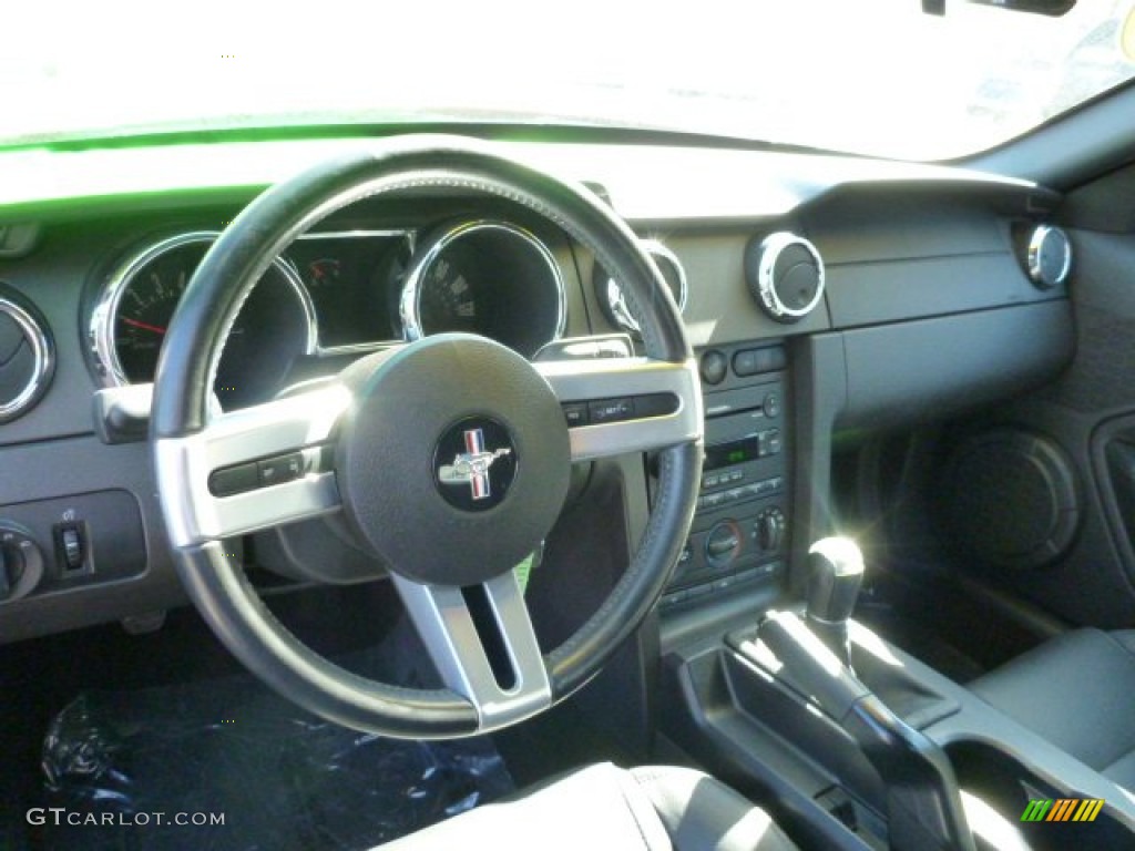 2005 Mustang V6 Premium Convertible - Redfire Metallic / Dark Charcoal photo #13