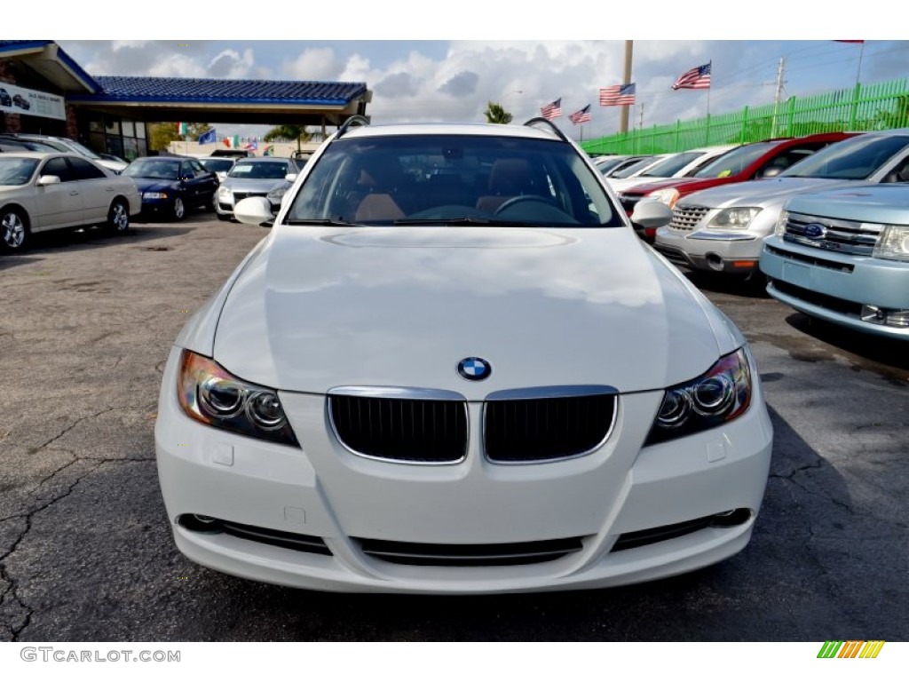 2008 3 Series 328xi Wagon - Alpine White / Terra Dakota Leather photo #2