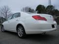 Blizzard White Pearl - Avalon Limited Photo No. 8