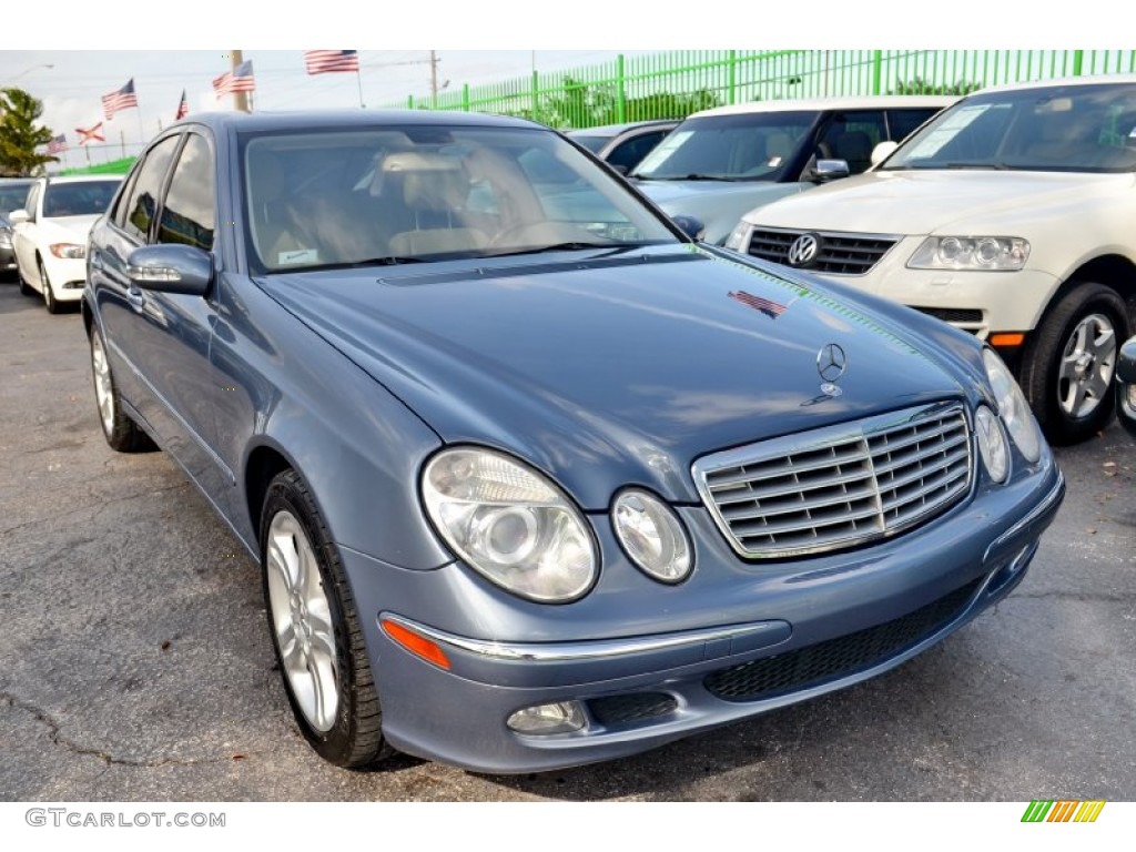 2006 E 350 Sedan - Granite Grey Metallic / Stone photo #3