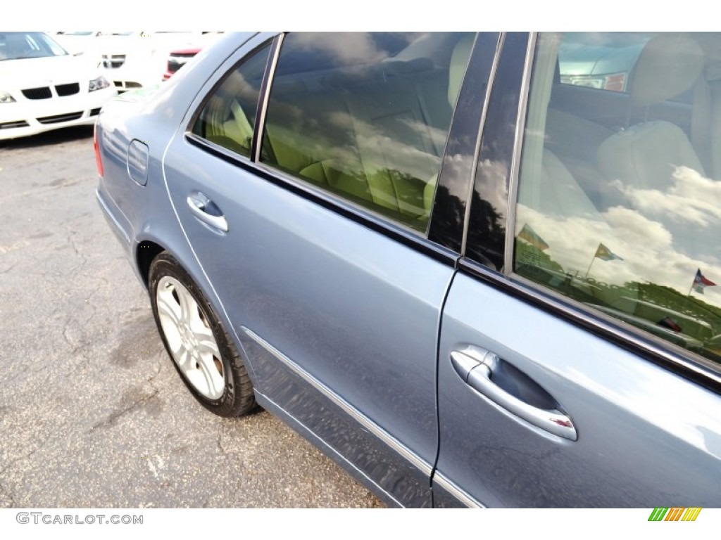 2006 E 350 Sedan - Granite Grey Metallic / Stone photo #13