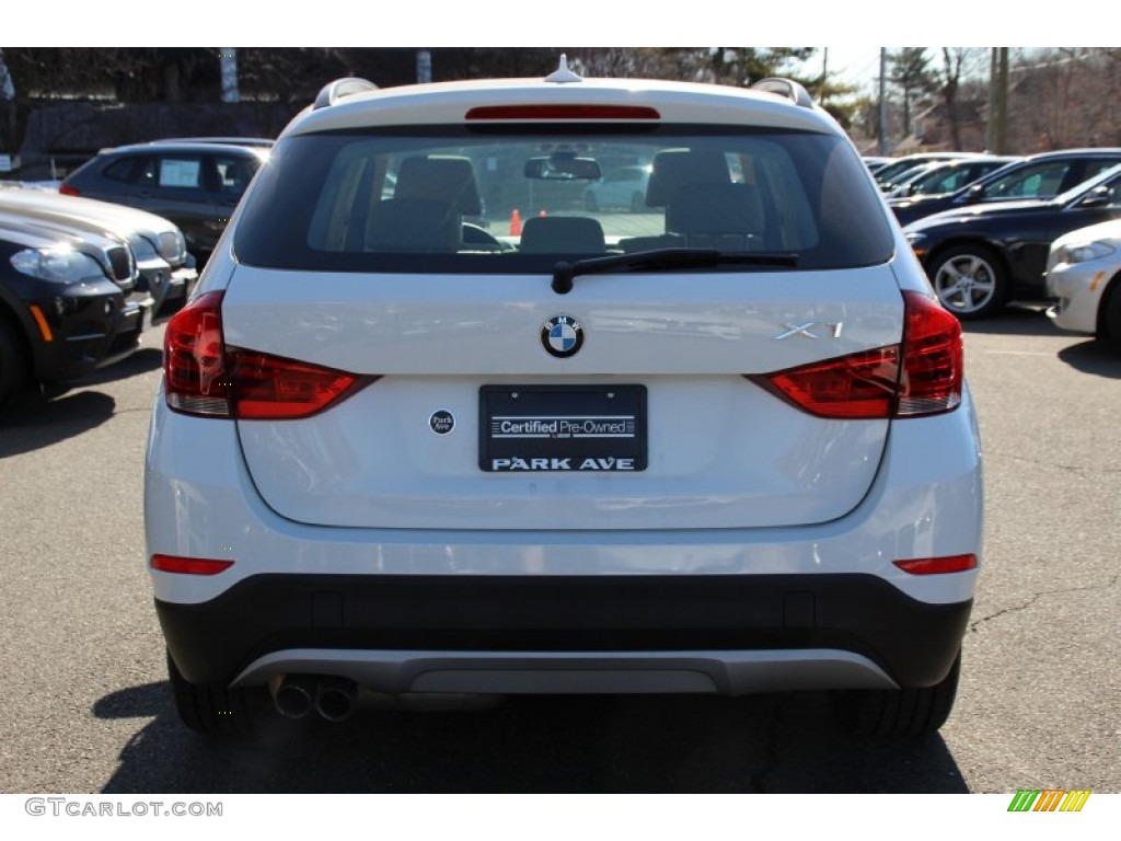 2013 X1 xDrive 28i - Alpine White / Beige photo #4