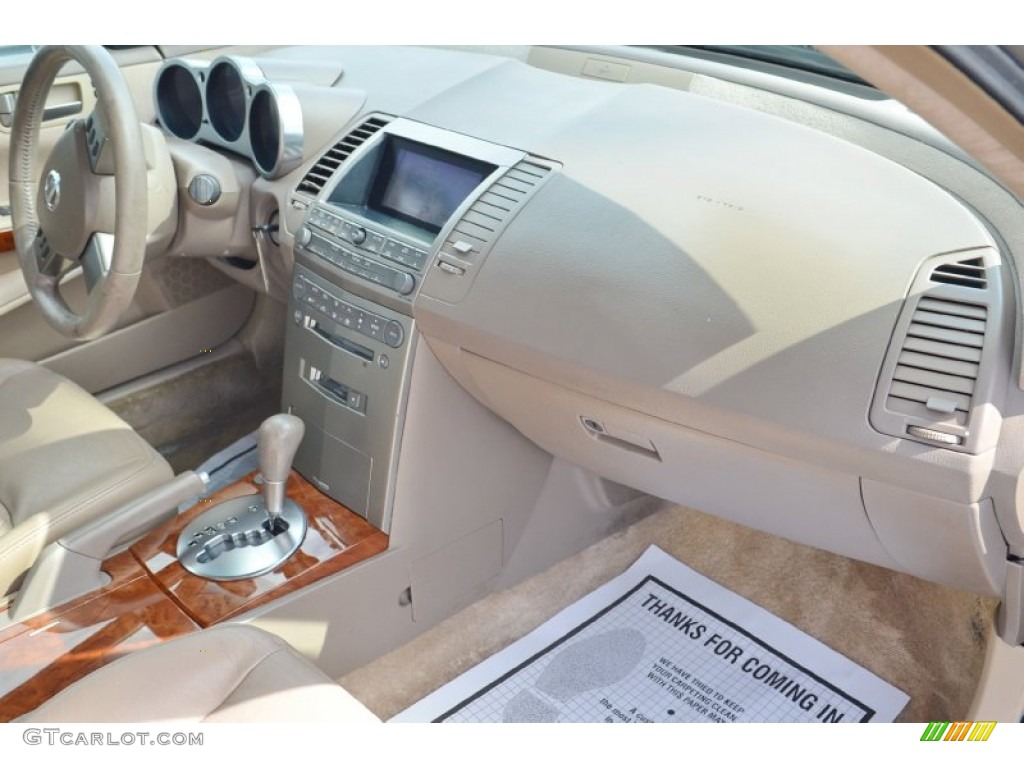 2004 Maxima 3.5 SE - Spirited Bronze / Cafe Latte photo #40