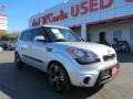2012 Bright Silver Kia Soul 1.6  photo #1