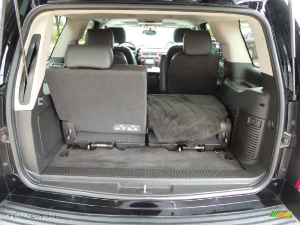 2014 Chevrolet Tahoe LTZ Trunk Photo #102228166