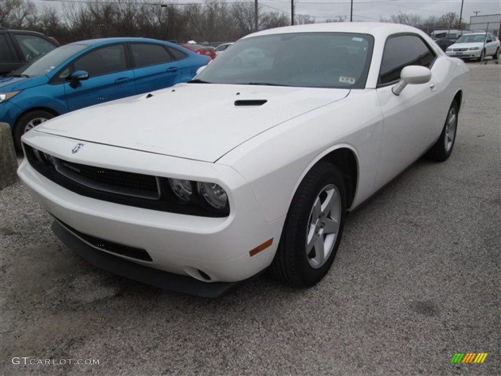 2010 Challenger SE - Stone White / Dark Slate Gray photo #2