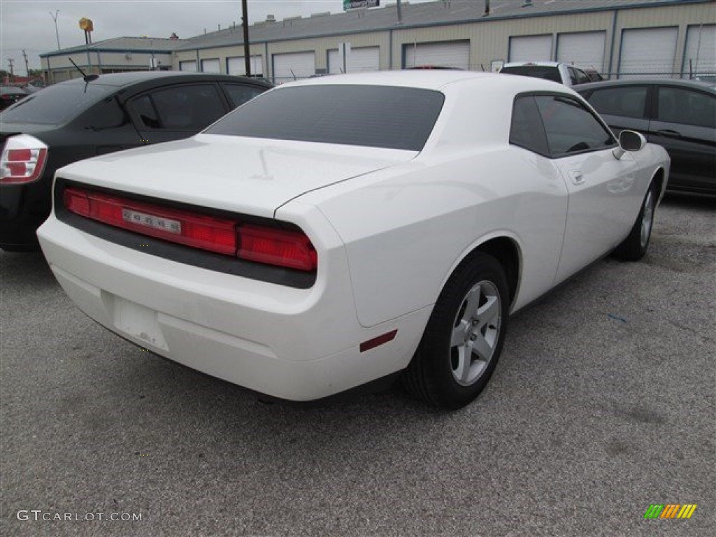 2010 Challenger SE - Stone White / Dark Slate Gray photo #4