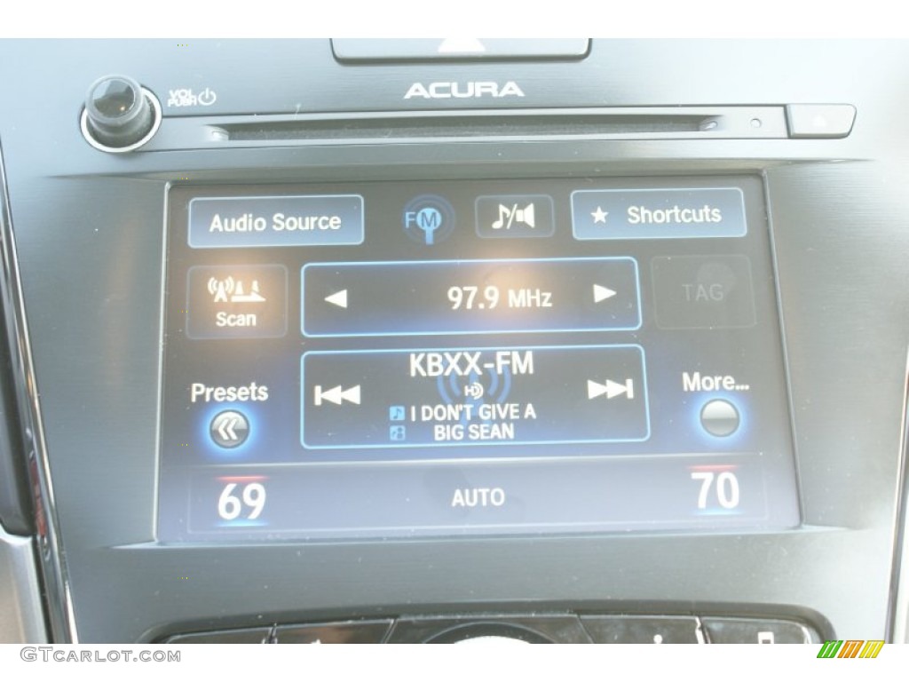 2016 Acura ILX Technology Controls Photo #102229807