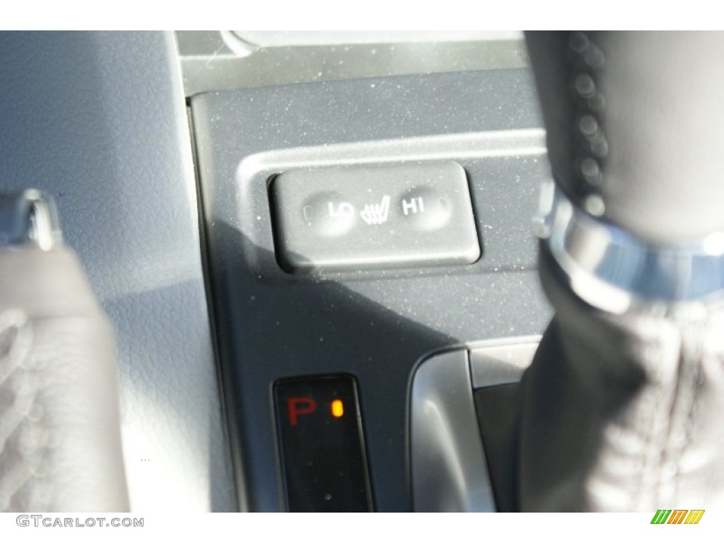 2016 Acura ILX Technology Controls Photo #102229870