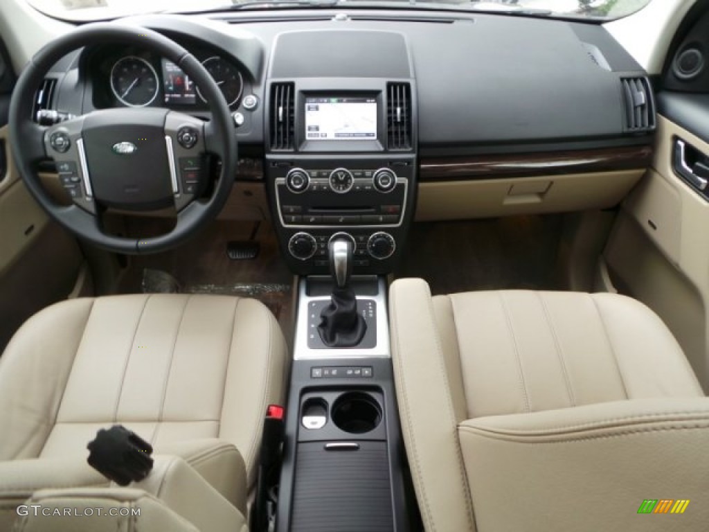 2014 Land Rover LR2 HSE 4x4 Interior Color Photos