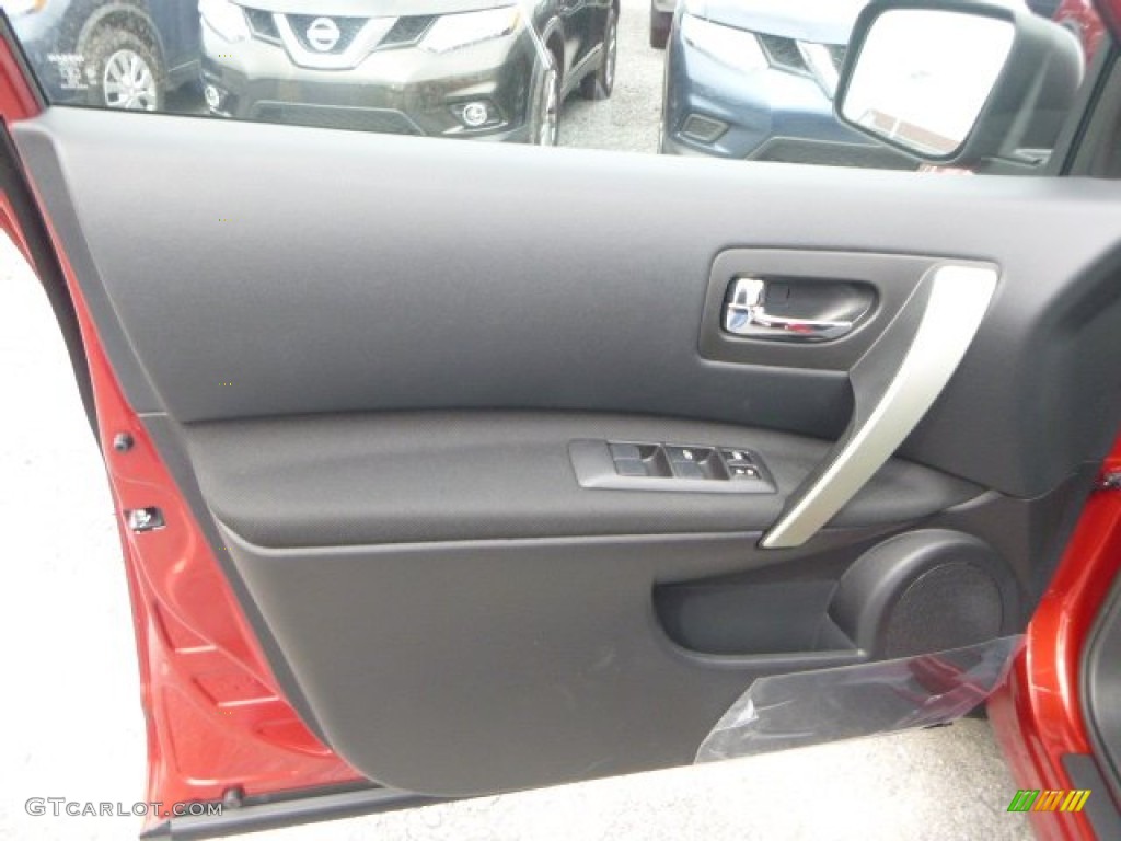 2015 Nissan Rogue Select S AWD Black Door Panel Photo #102234520