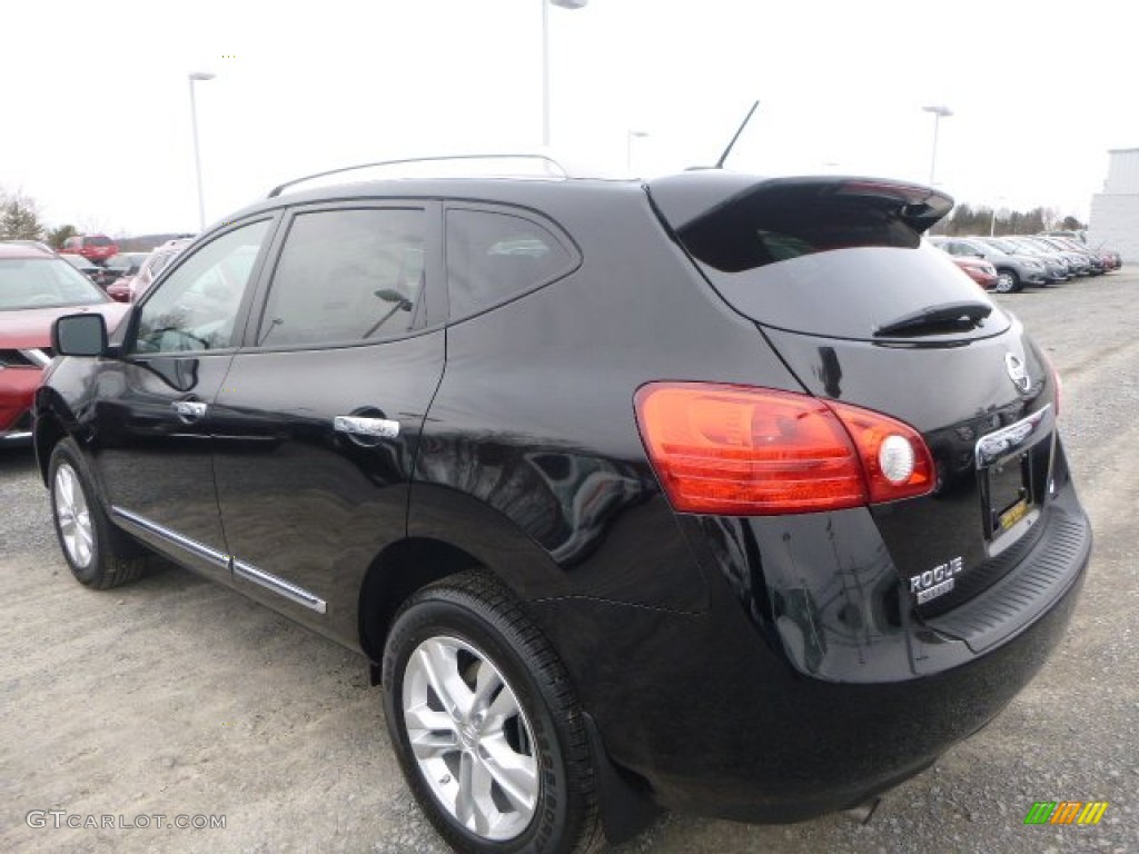 2015 Rogue Select S AWD - Super Black / Black photo #5