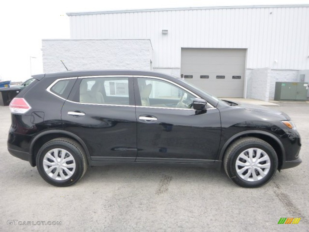 2015 Rogue S AWD - Super Black / Almond photo #2