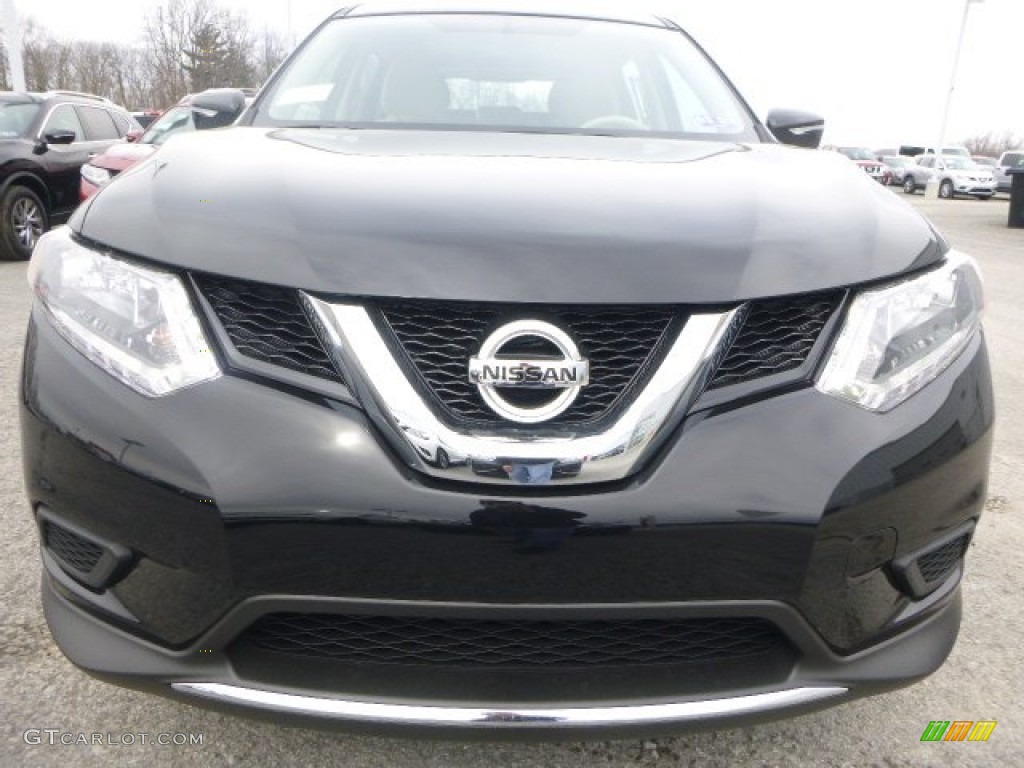 2015 Rogue S AWD - Super Black / Almond photo #8