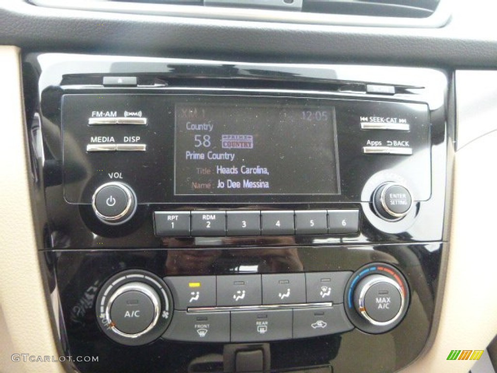 2015 Rogue S AWD - Super Black / Almond photo #16