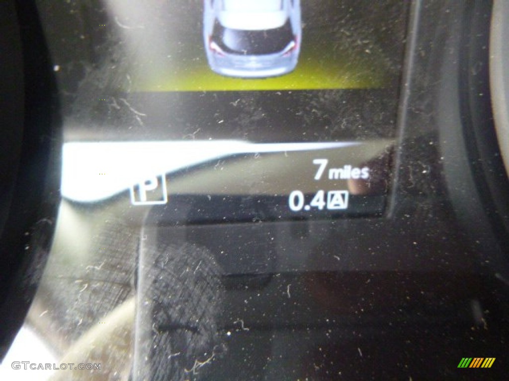 2015 Rogue S AWD - Super Black / Almond photo #18