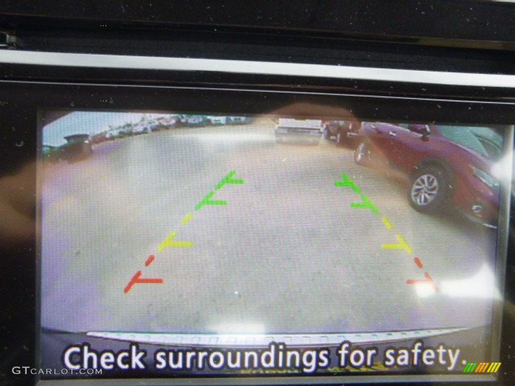 2015 Rogue S AWD - Super Black / Almond photo #19