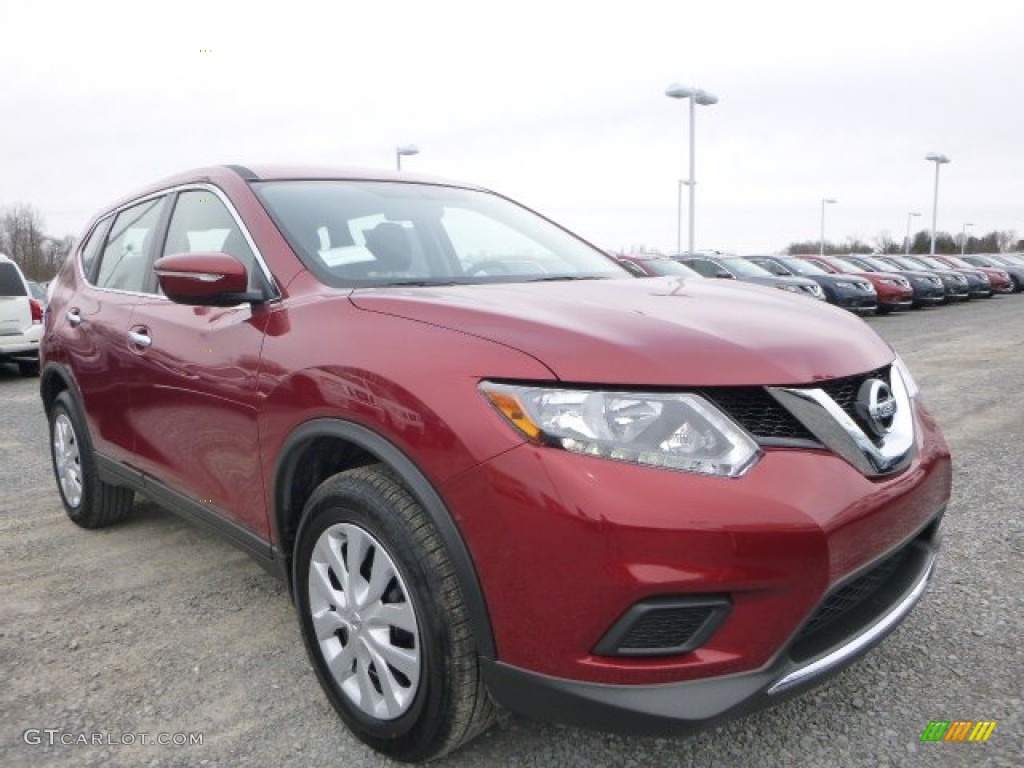 2015 Rogue S AWD - Cayenne Red / Charcoal photo #1