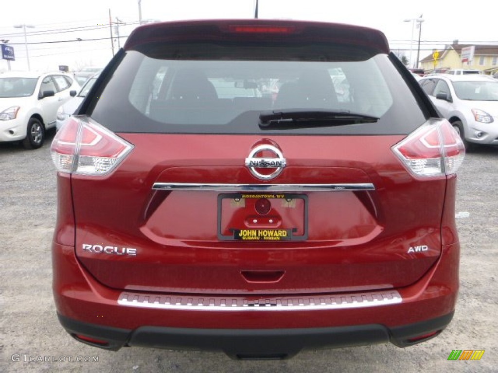 2015 Rogue S AWD - Cayenne Red / Charcoal photo #4