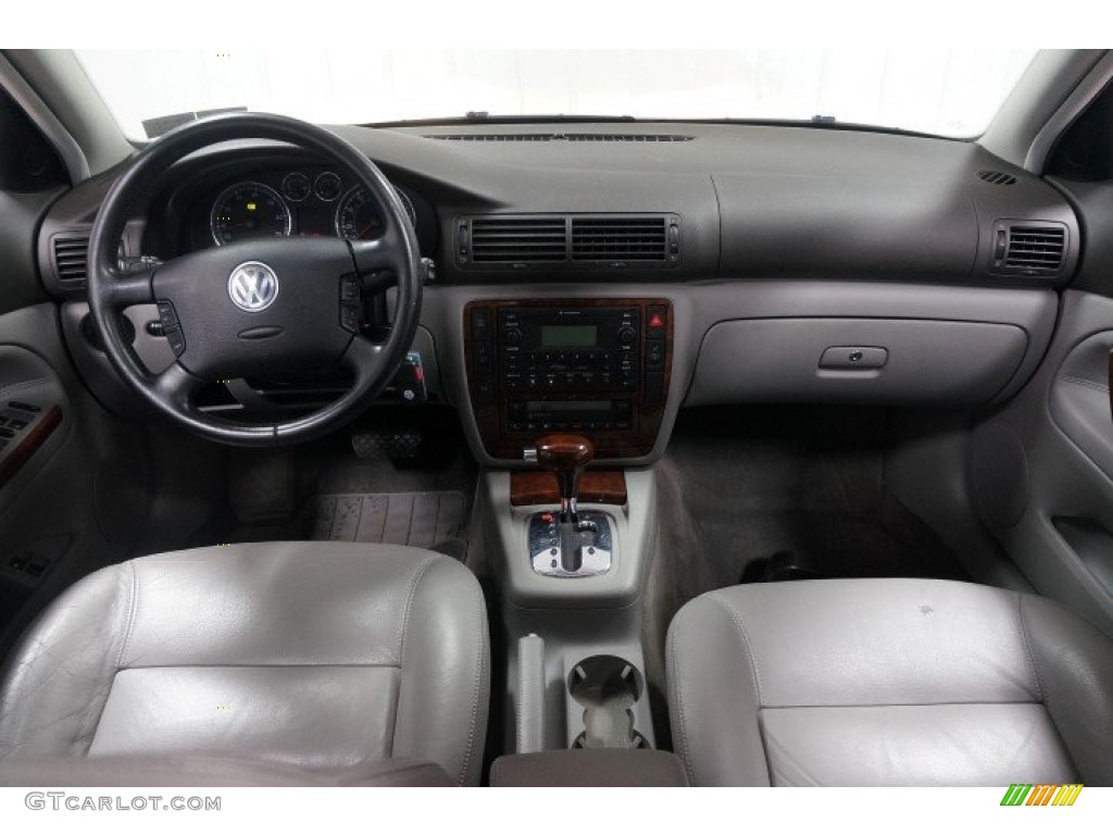 2003 Passat GLX Wagon - Silverstone Grey Metallic / Grey photo #23